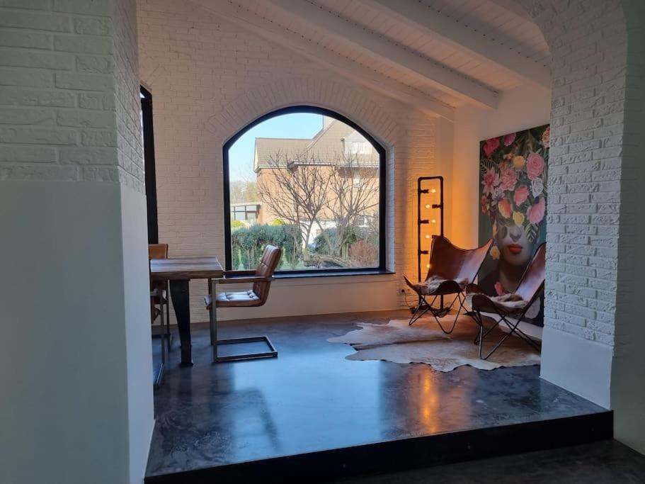 Historische Villa Mit Garten, Luxus ميربش المظهر الخارجي الصورة